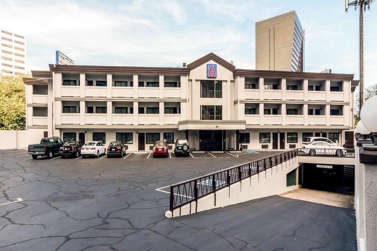 6-atlanta, Ga - Downtown Hotel 2*