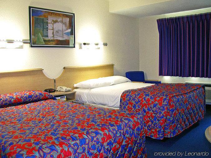 Hotel 6-atlanta, Ga - Downtown