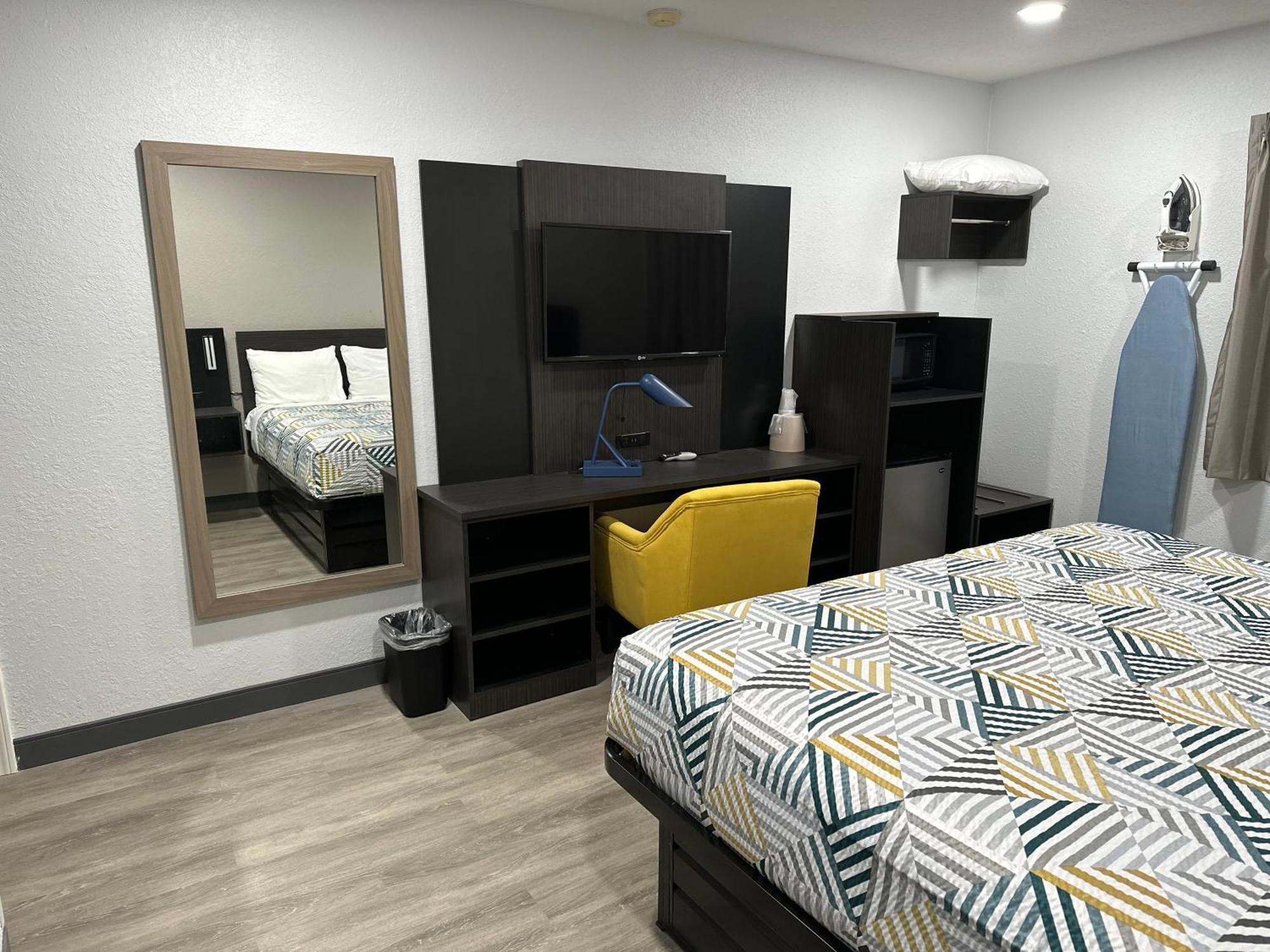 Hotel 6-atlanta, Ga - Downtown