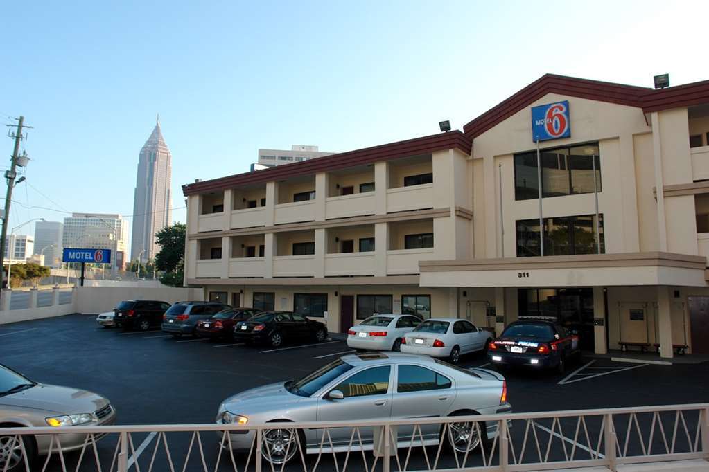 Hotel 6-atlanta, Ga - Downtown