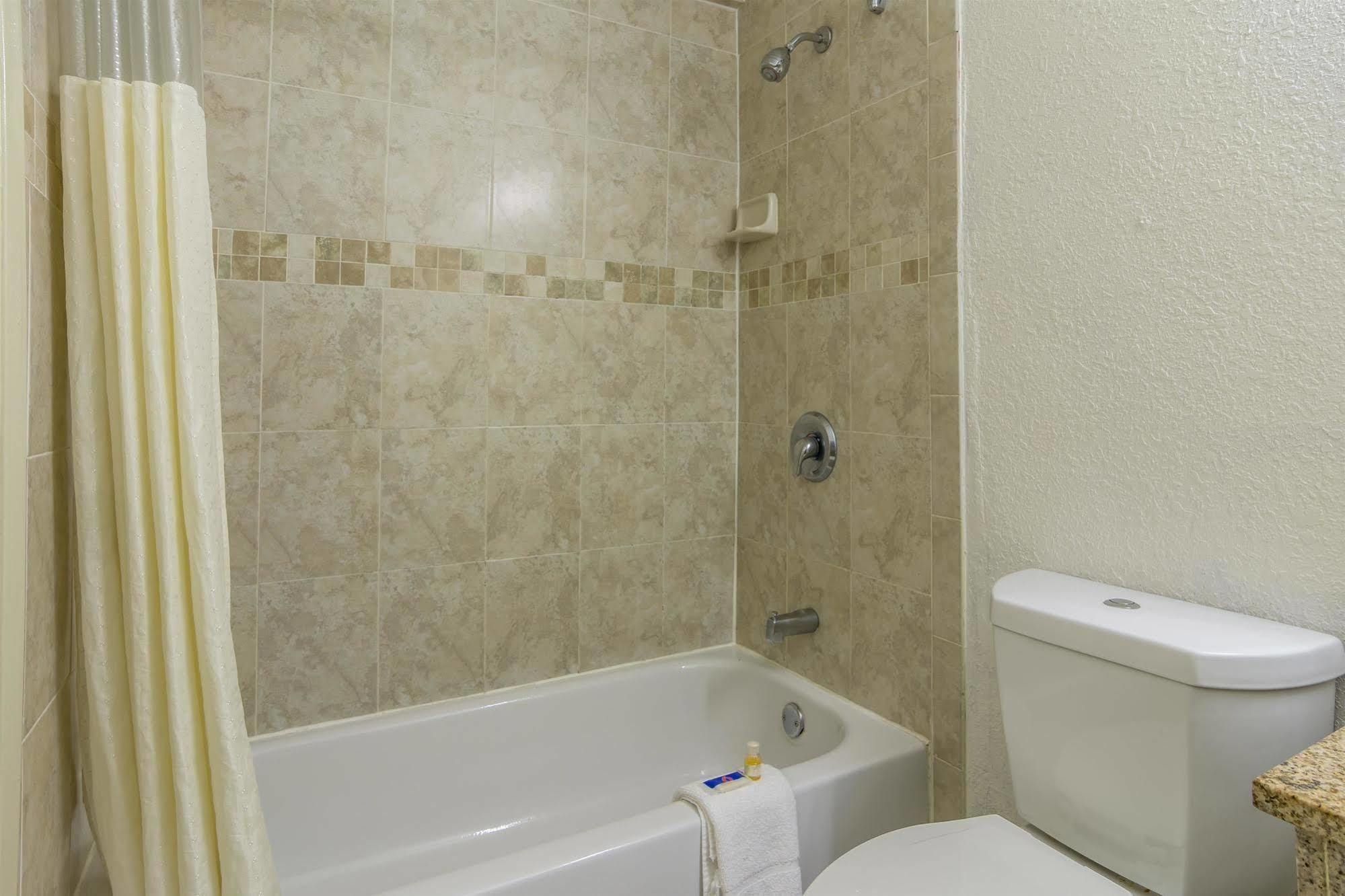 6-atlanta, Ga - Downtown 2* Atlanta